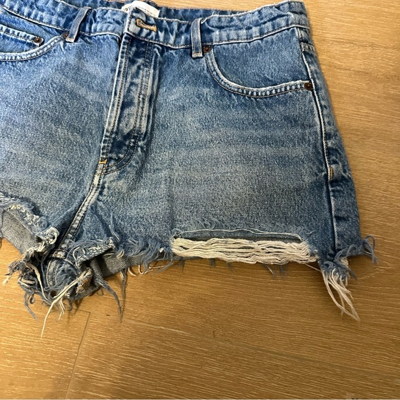 Zara Cut Off Denim Shorts | Distressed Raw Hem - Picture 2 of 6